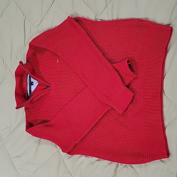 Tommy Hilfiger Men's Half Zip Pullover Sweater - Picture 8 of 9